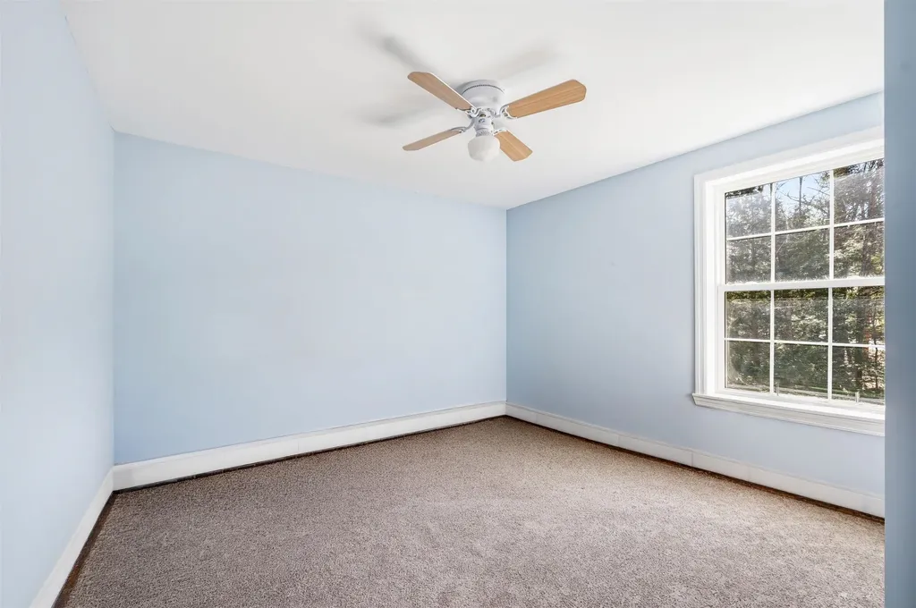1 Bayou Drive Raymond NH 03077
