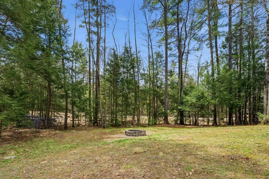 1 Bayou Drive Raymond NH 03077