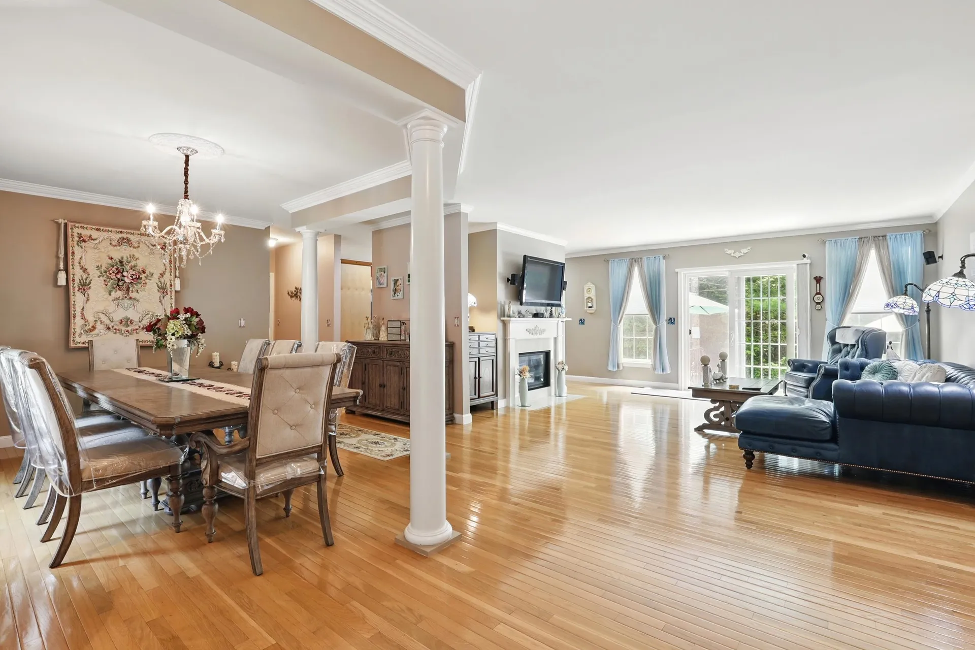 55 River Birch Circle Manchester NH 03102
