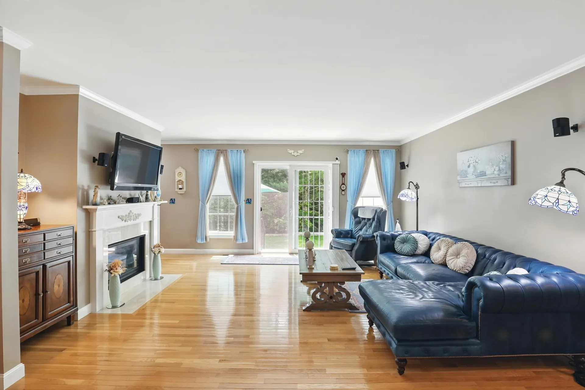 55 River Birch Circle Manchester NH 03102