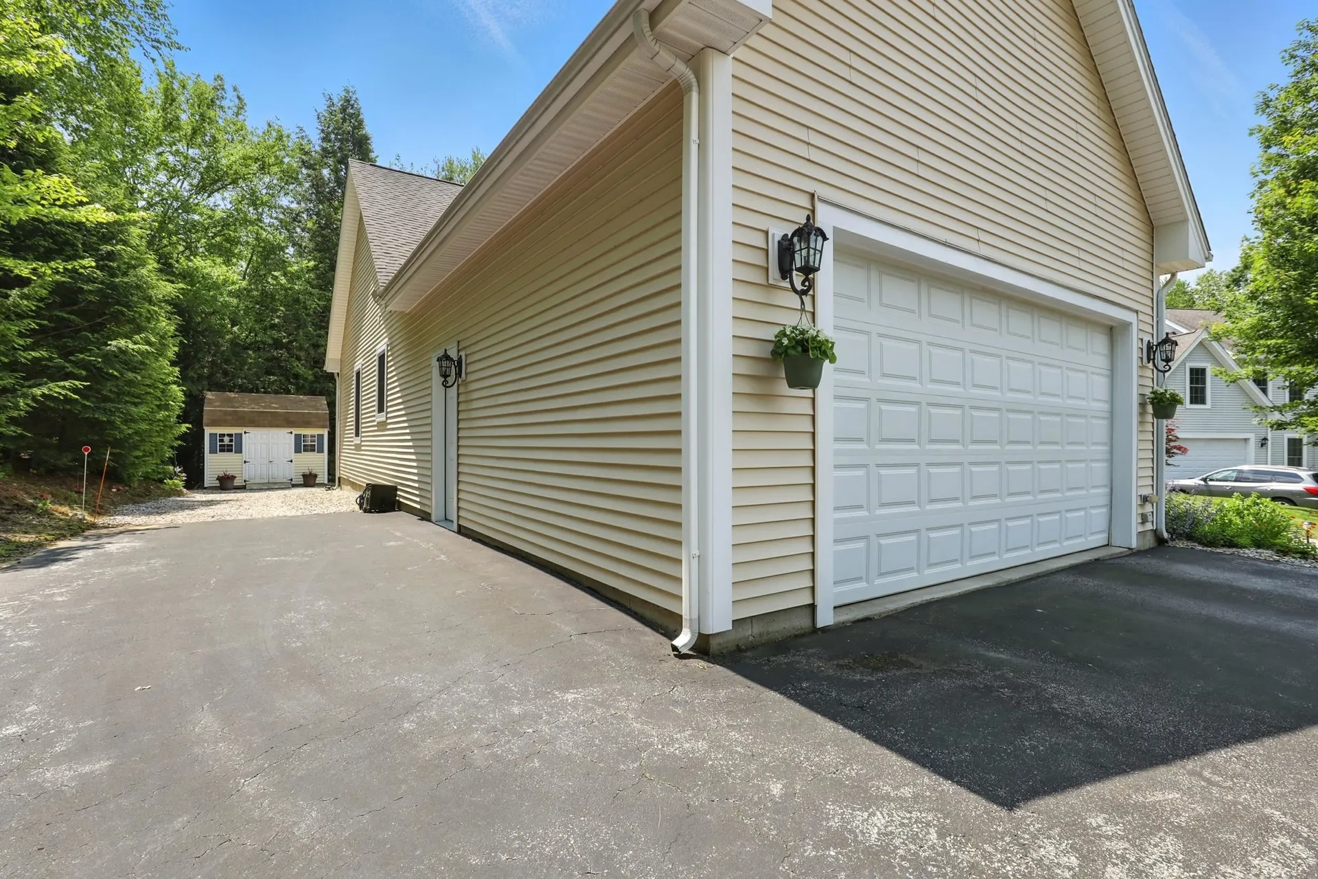 55 River Birch Circle Manchester NH 03102