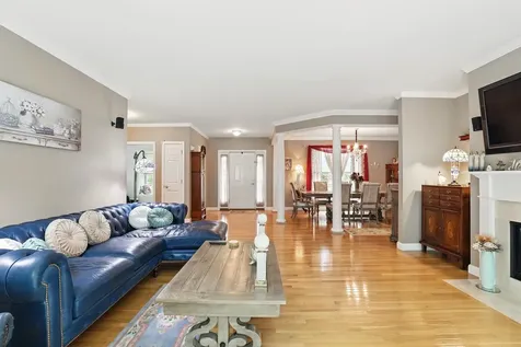 55 River Birch Circle Manchester NH 03102