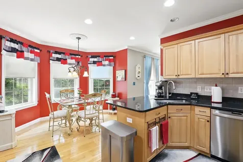 55 River Birch Circle Manchester NH 03102