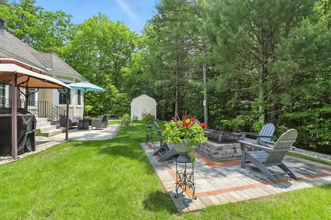 55 River Birch Circle Manchester NH 03102