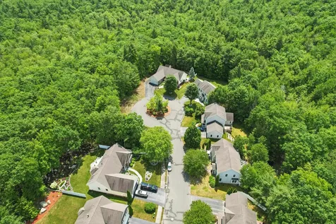 55 River Birch Circle Manchester NH 03102