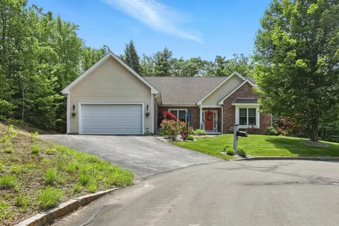 55 River Birch Circle Manchester NH 03102