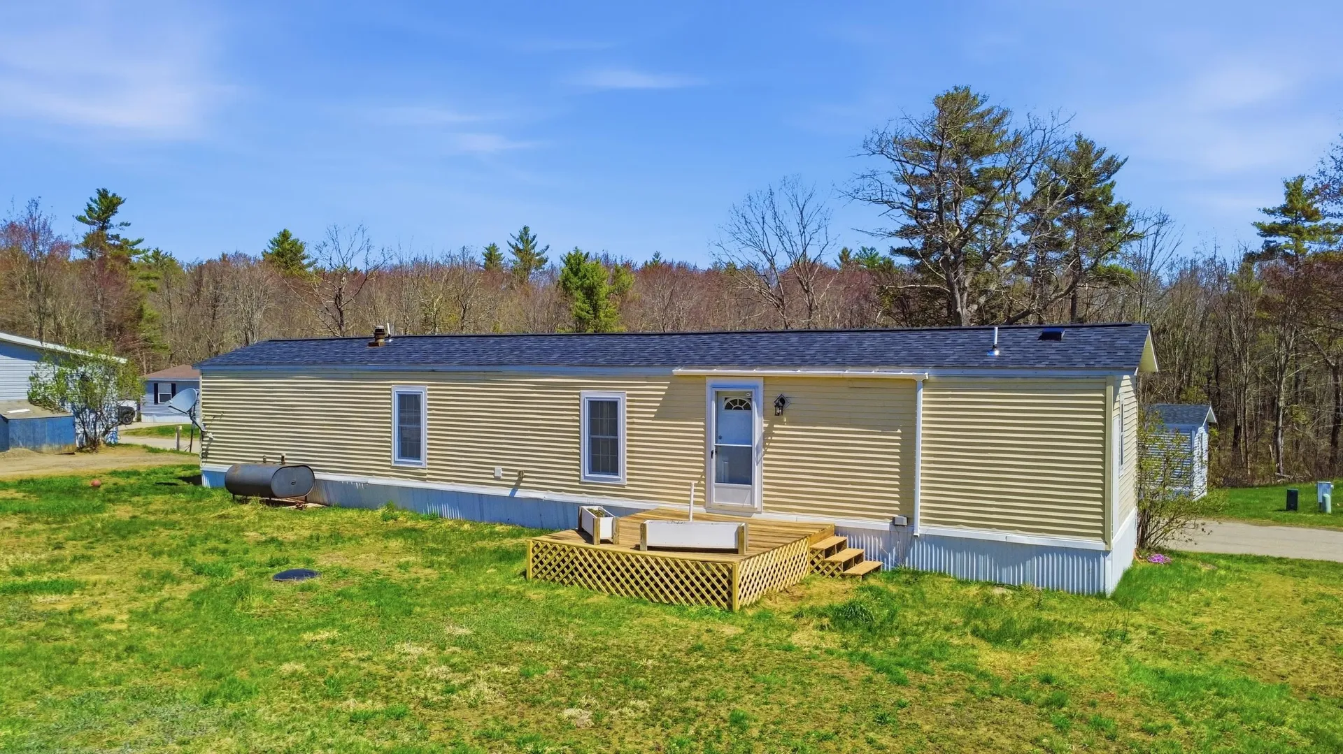 33 Cleo Circle Rochester NH 03868