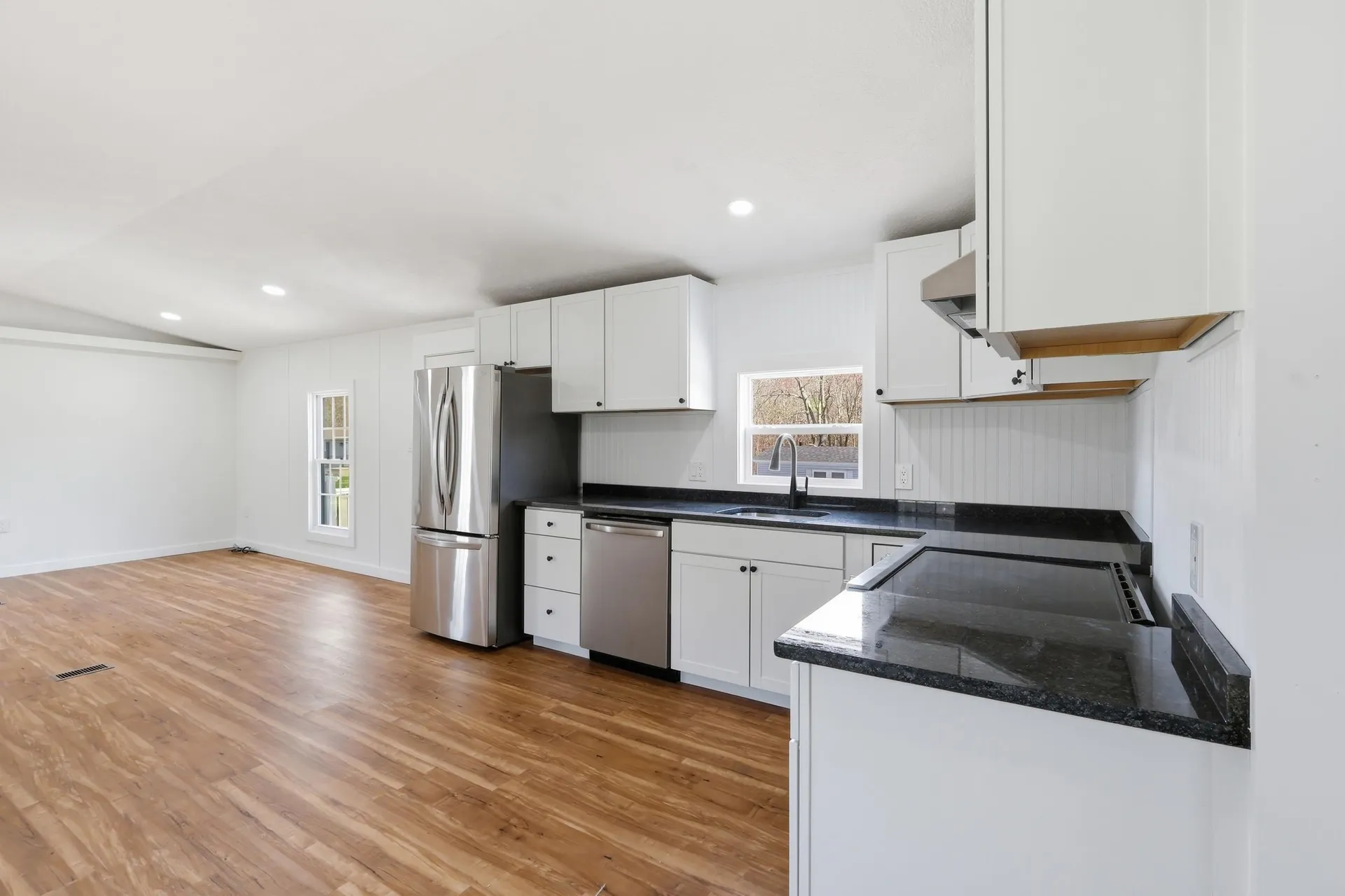 33 Cleo Circle Rochester NH 03868