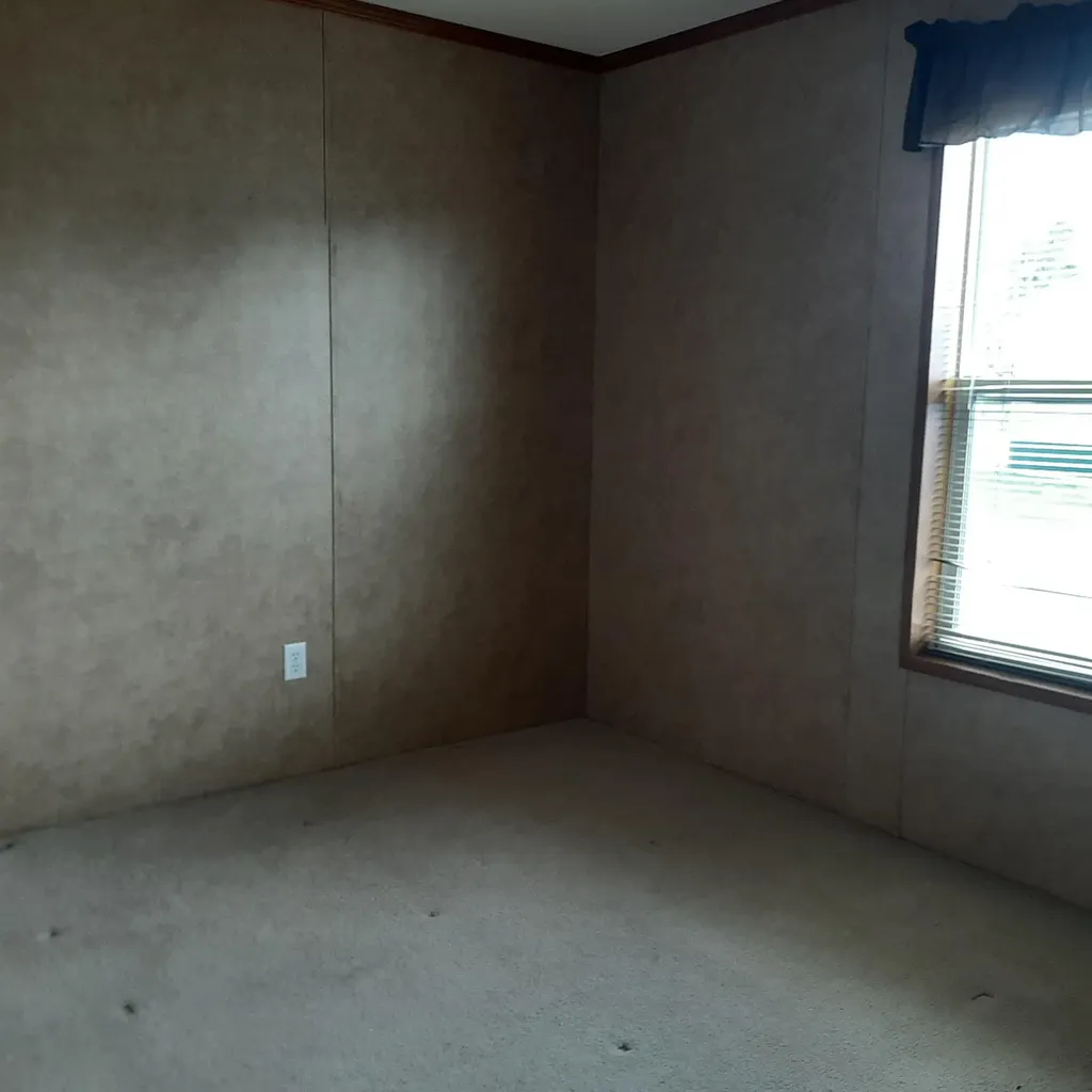 13 Middle Road Stewartstown NH 03576