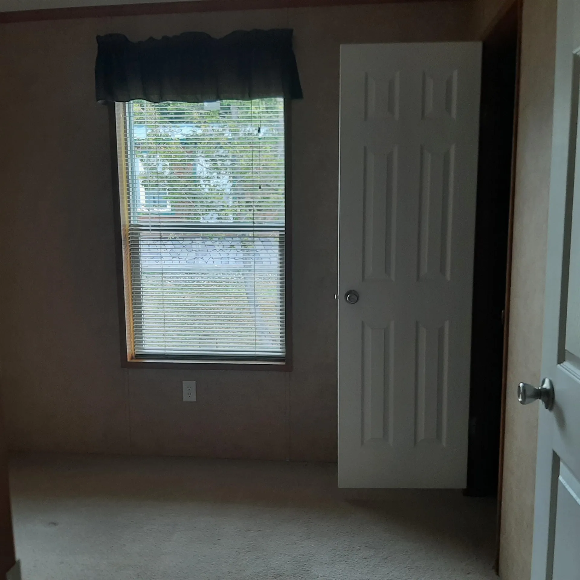 13 Middle Road Stewartstown NH 03576