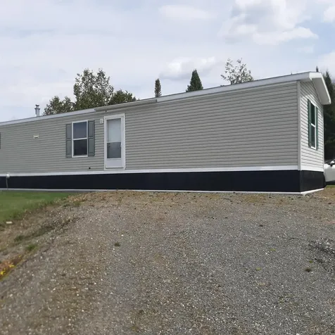 13 Middle Road Stewartstown NH 03576