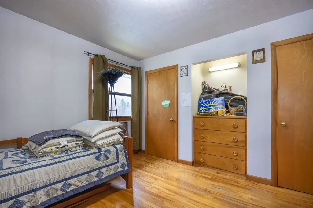 117 Underclyffe Road St. Johnsbury VT 05819