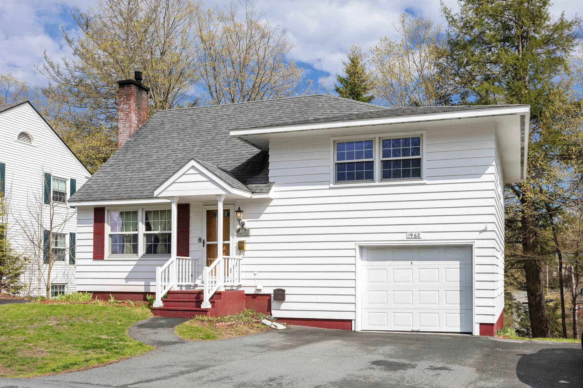 117 Underclyffe Road St. Johnsbury VT 05819