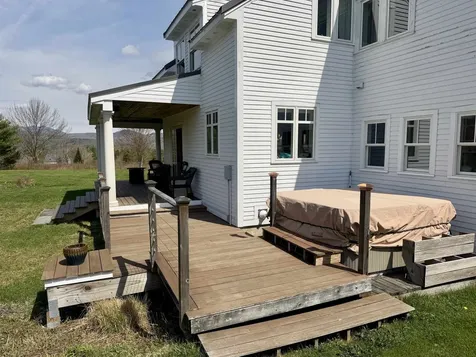 300 East Road Waitsfield VT 05673