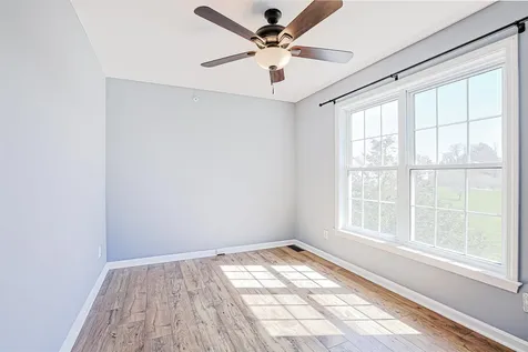 8 Windsor Lane Brentwood NH 03833