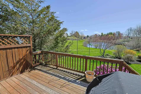 8 Windsor Lane Brentwood NH 03833