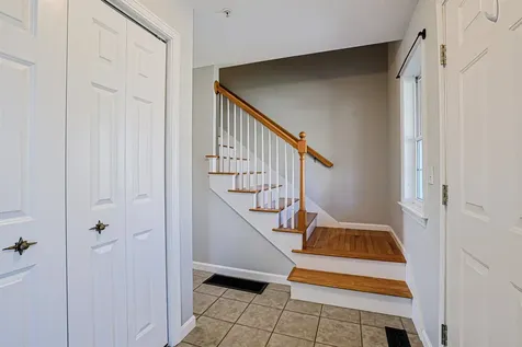 8 Windsor Lane Brentwood NH 03833