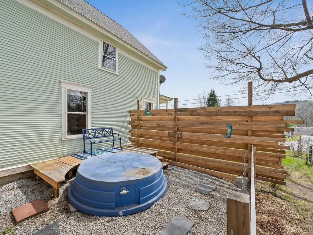 89 Richardson Road Barre Town VT 05641-9096