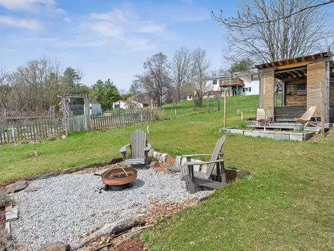 89 Richardson Road Barre Town VT 05641-9096