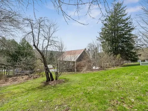 89 Richardson Road Barre Town VT 05641-9096
