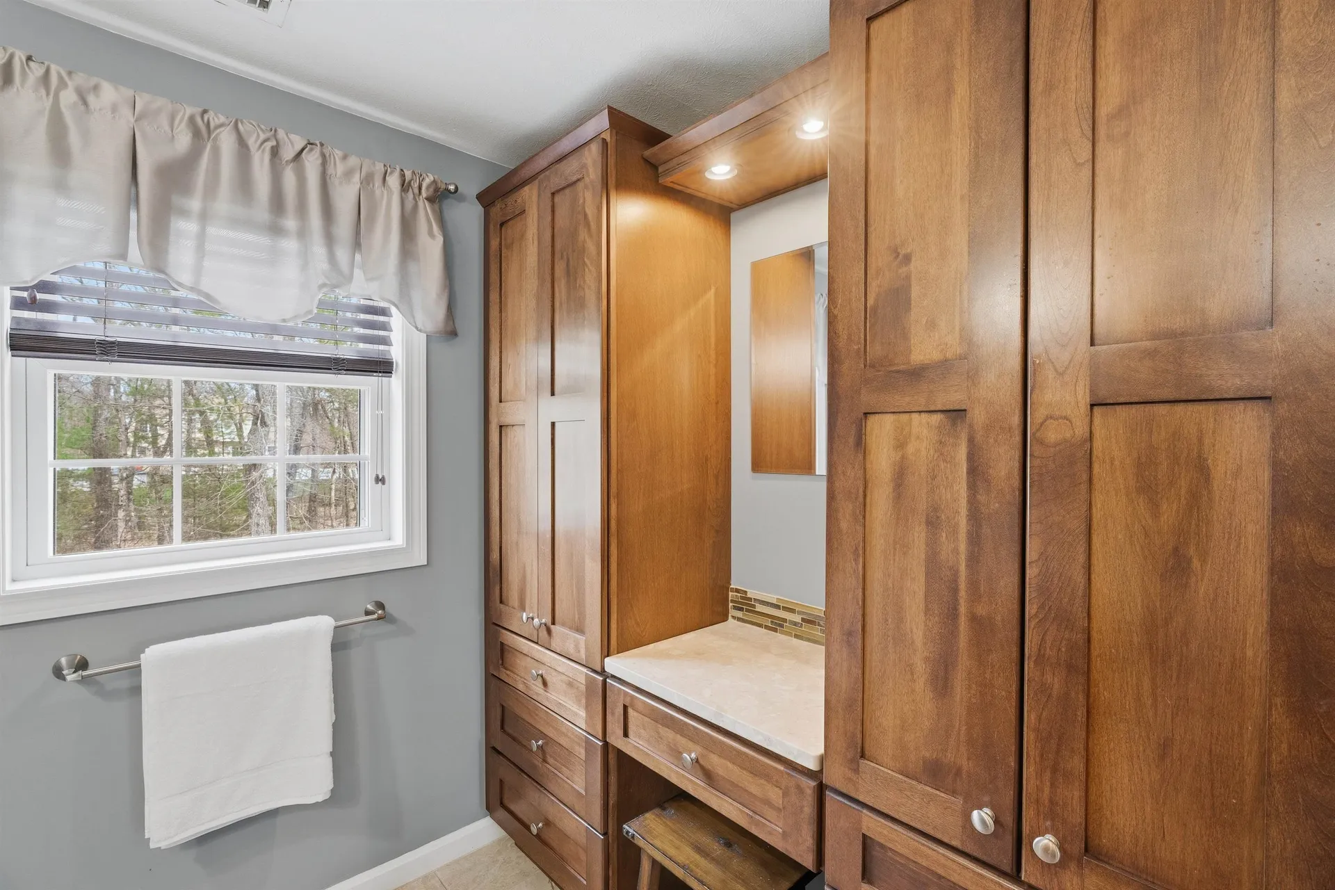 14 Buckhide Road Windham NH 03087