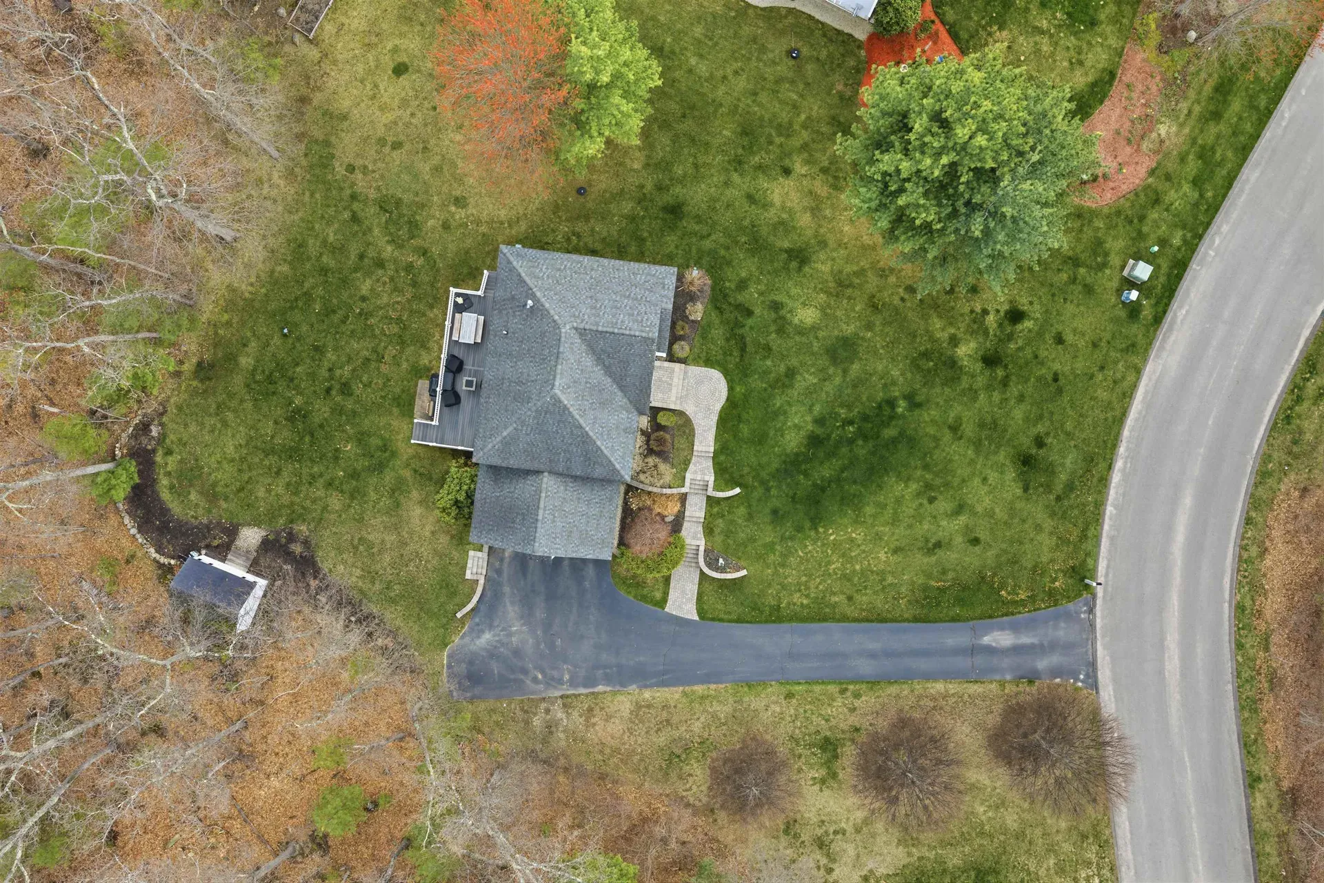 14 Buckhide Road Windham NH 03087