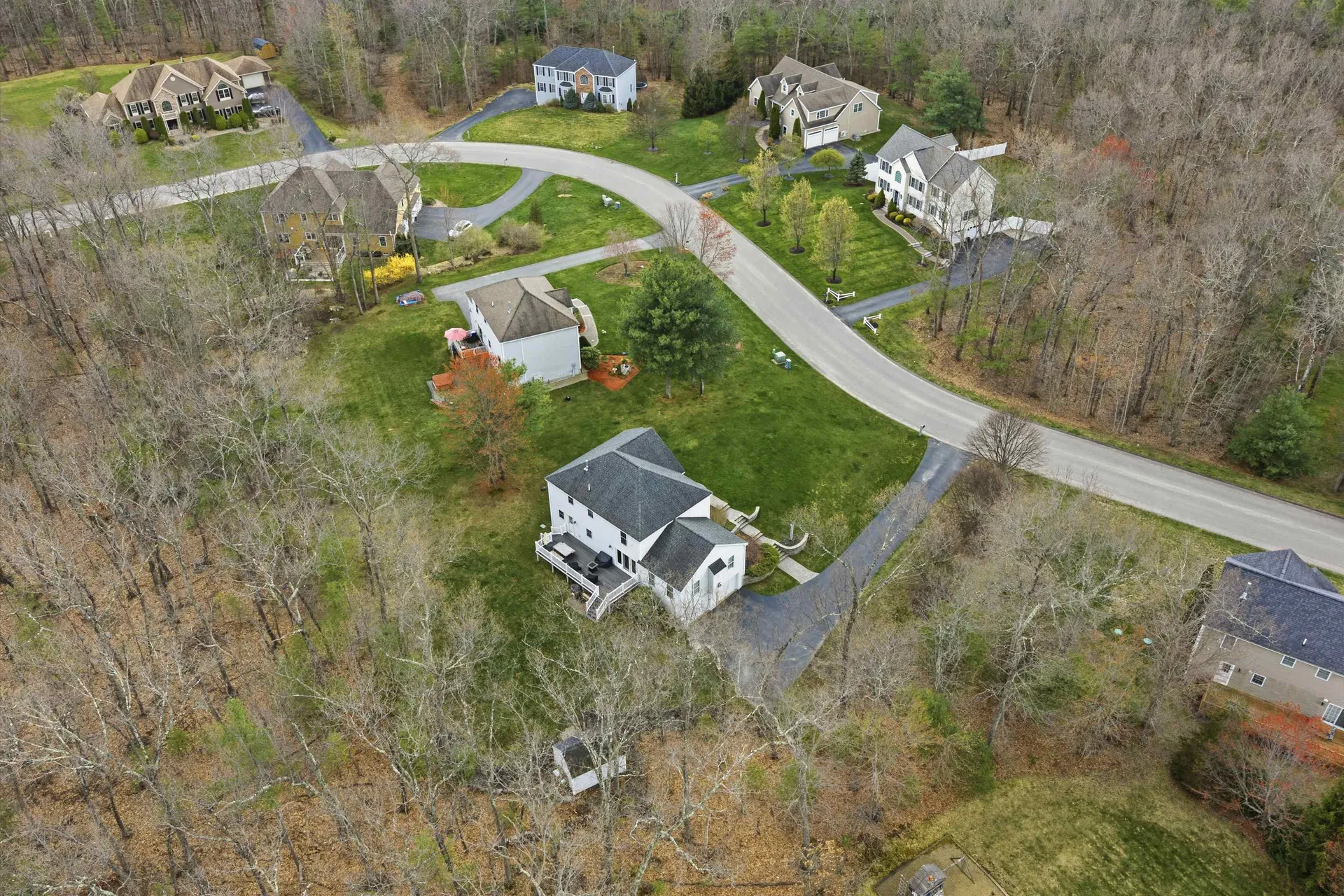 14 Buckhide Road Windham NH 03087