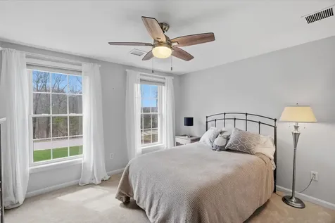 14 Buckhide Road Windham NH 03087