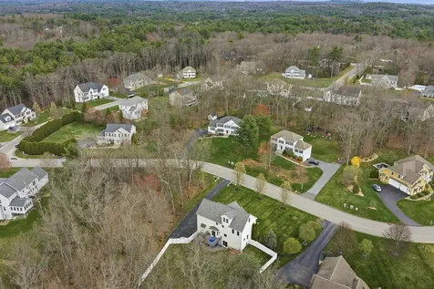 14 Buckhide Road Windham NH 03087