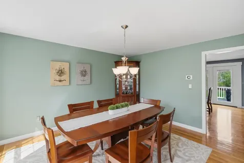 14 Buckhide Road Windham NH 03087
