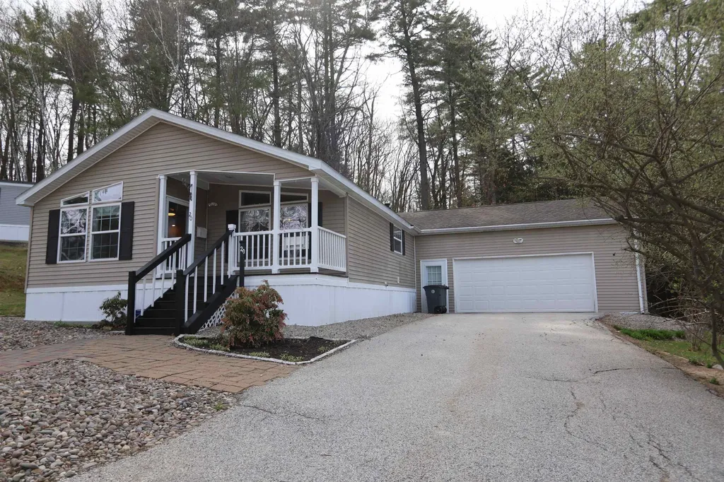 20 Kirkwood Road Hooksett NH 03106
