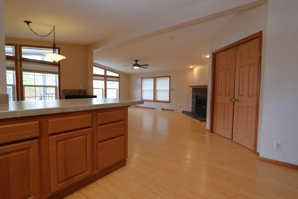20 Kirkwood Road Hooksett NH 03106