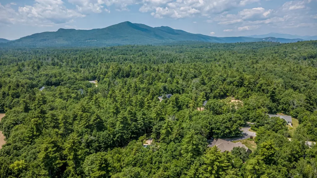 47 Oxbow Lane Conway NH 03818