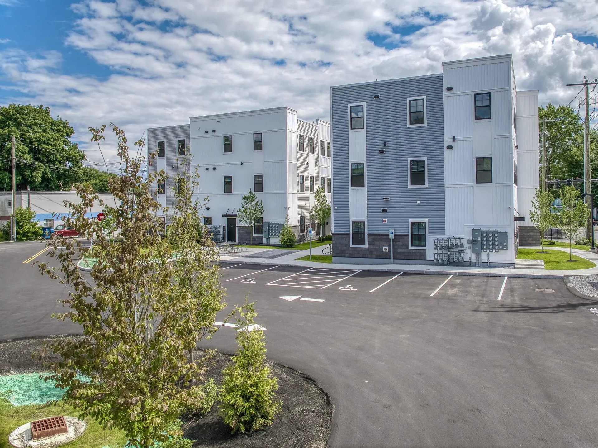 4 Bridge Street Nashua NH 03060