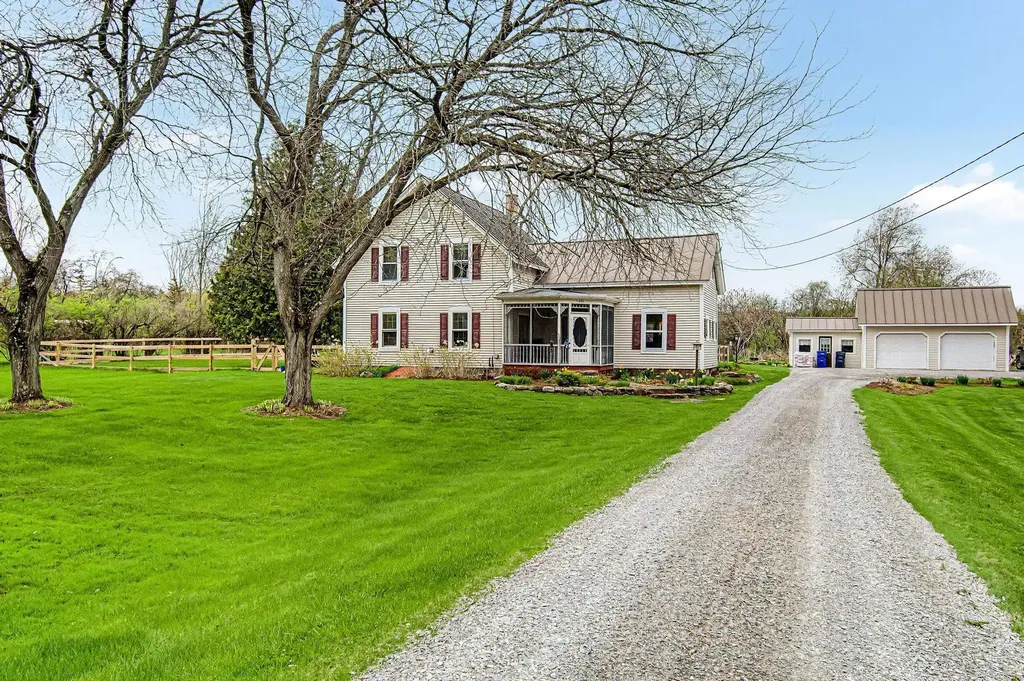 1860 Fairfax Road St. Albans Town VT 05478