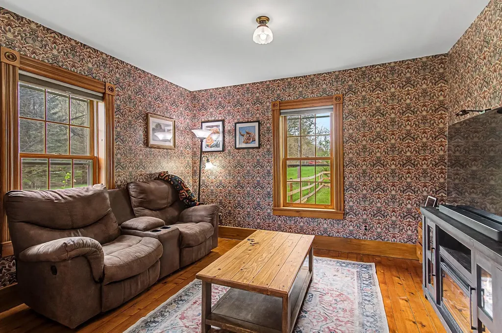 1860 Fairfax Road St. Albans Town VT 05478