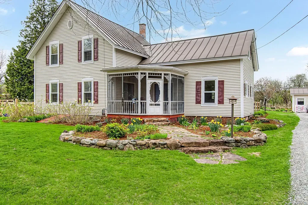 1860 Fairfax Road St. Albans Town VT 05478
