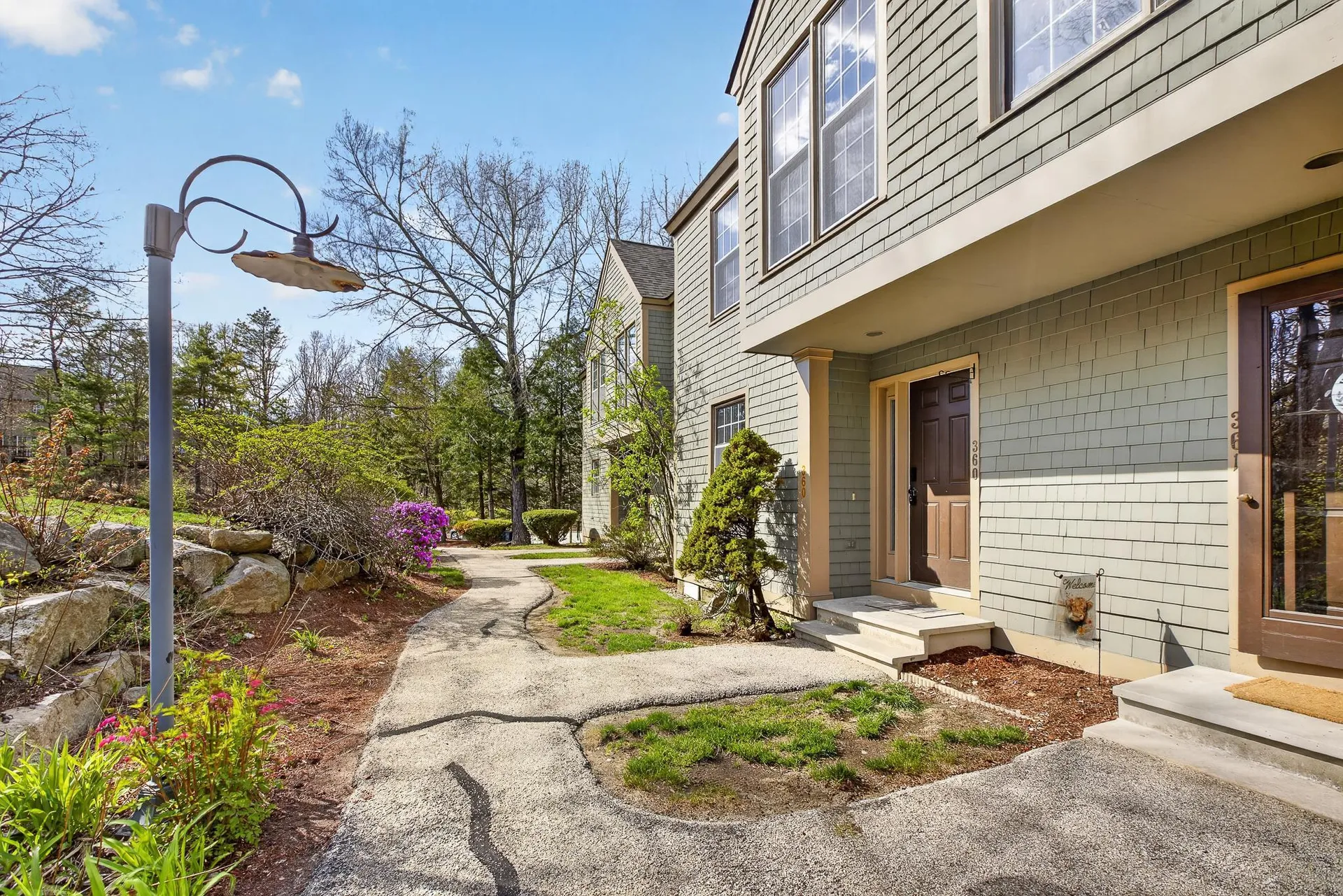 1465 Hooksett Road Hooksett NH 03106