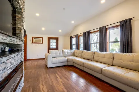44 Sherwood Meadows Pembroke NH 03275