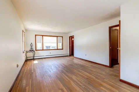 44 Sherwood Meadows Pembroke NH 03275