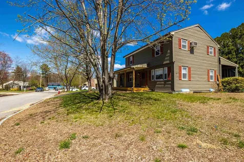44 Sherwood Meadows Pembroke NH 03275