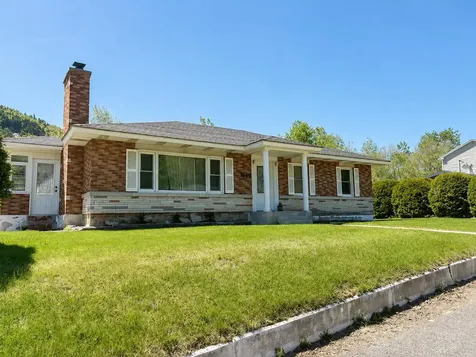 471 Madison Avenue Berlin NH 03570