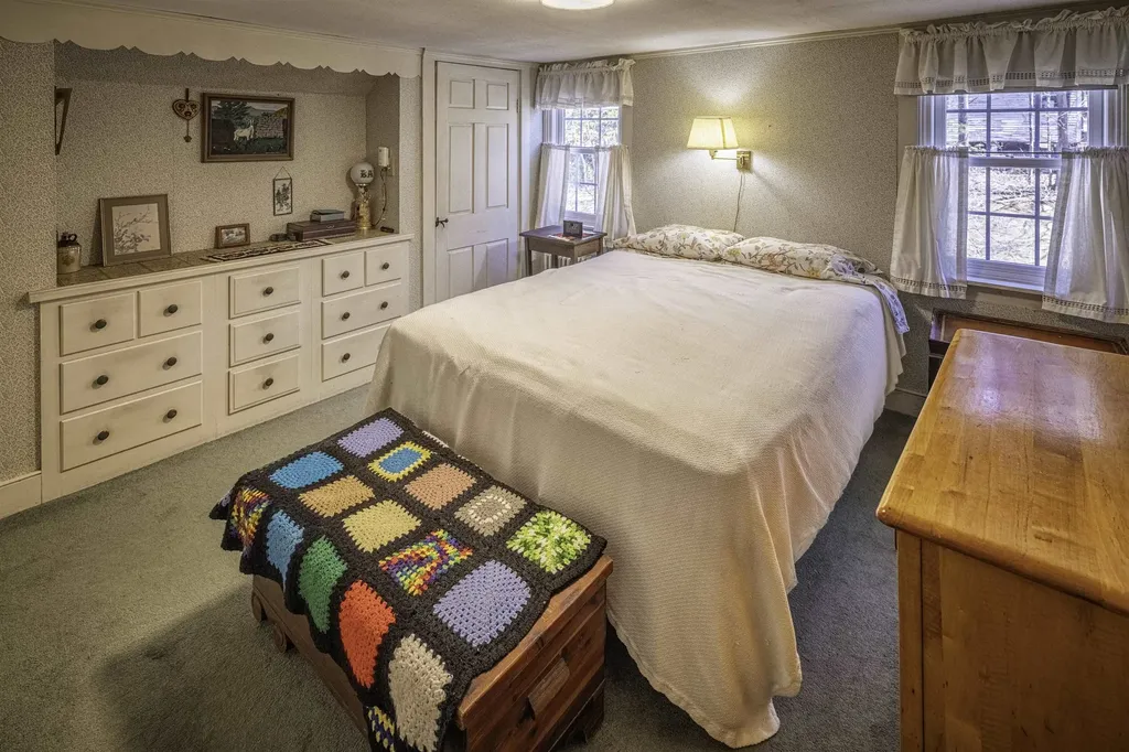 79 Noble Street Somersworth NH 03878