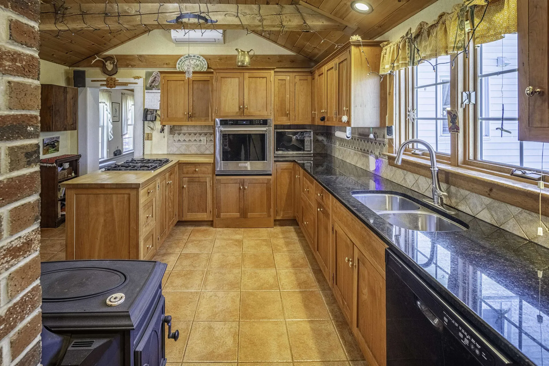79 Noble Street Somersworth NH 03878