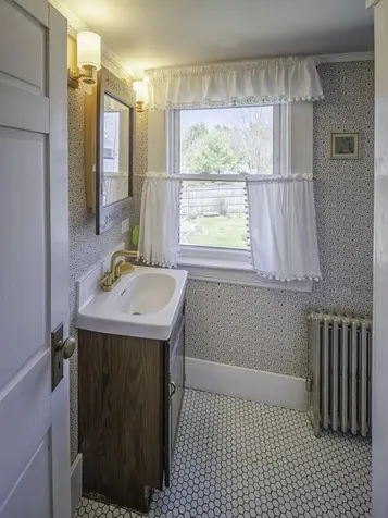 79 Noble Street Somersworth NH 03878
