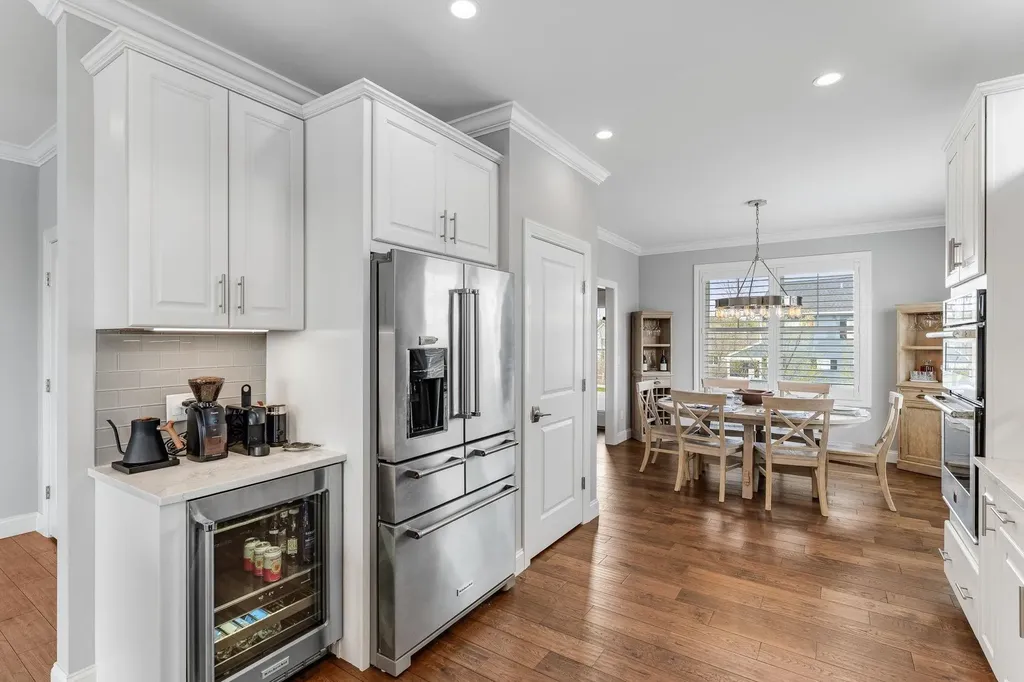 17 Churchill Street South Burlington VT 05403