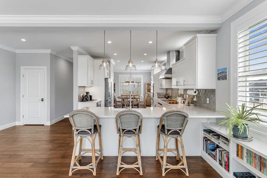 17 Churchill Street South Burlington VT 05403