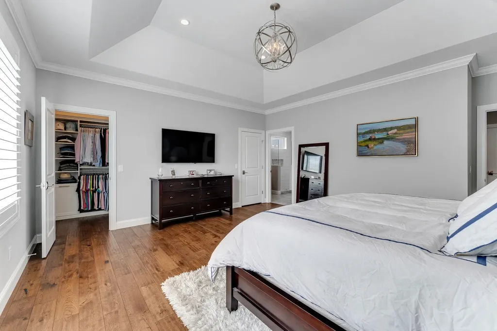 17 Churchill Street South Burlington VT 05403