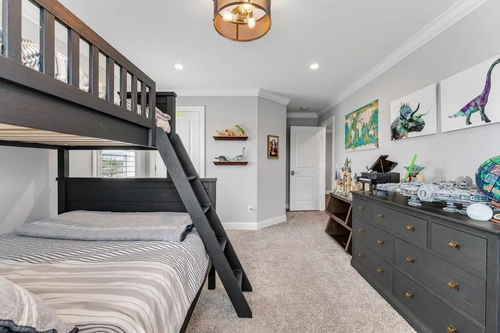 17 Churchill Street South Burlington VT 05403