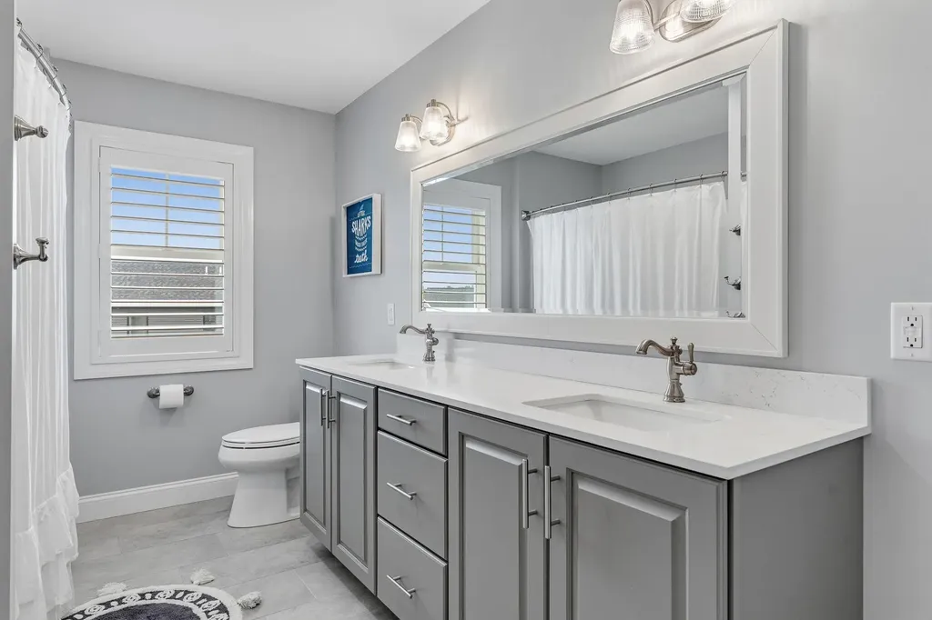 17 Churchill Street South Burlington VT 05403